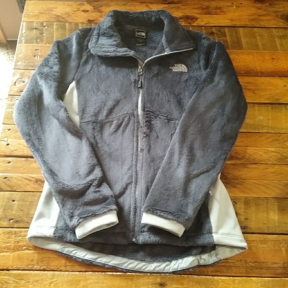 Never worn womens Northface fleece jacket